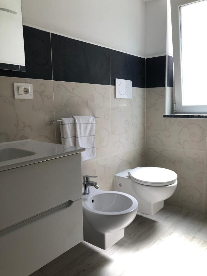 Un Capriccio - Ginepro Apartment Aieta Bagian luar foto