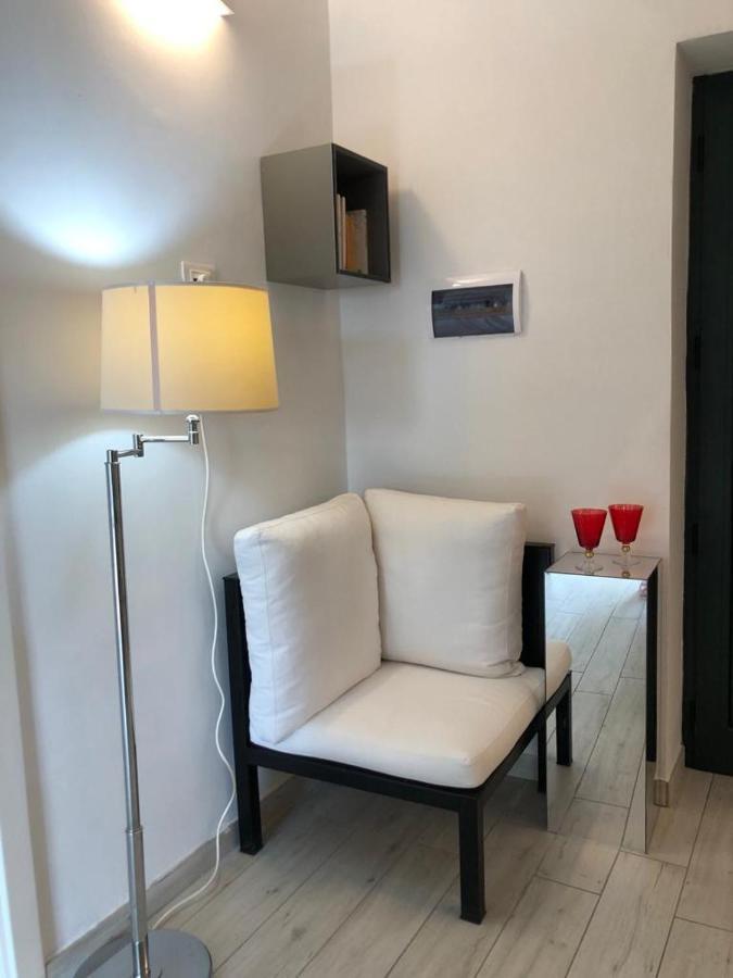 Un Capriccio - Ginepro Apartment Aieta Bagian luar foto